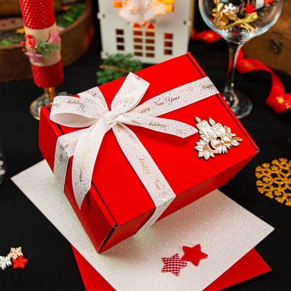 New Year's corporate gift for "Winter joys" employees
